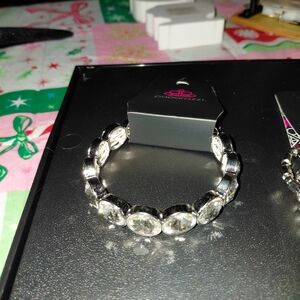 *NWT* PAPARAZZI *CLEARANCE* $1/ EACH, build A Bundle Lets Make A Deal !😊